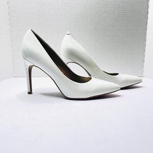 Worthington Classic White Heels